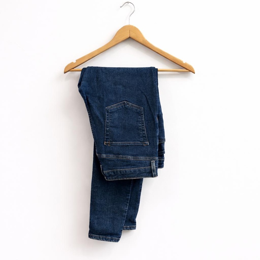 Forever 21 high Rise Dark Blue Skinny Jeans